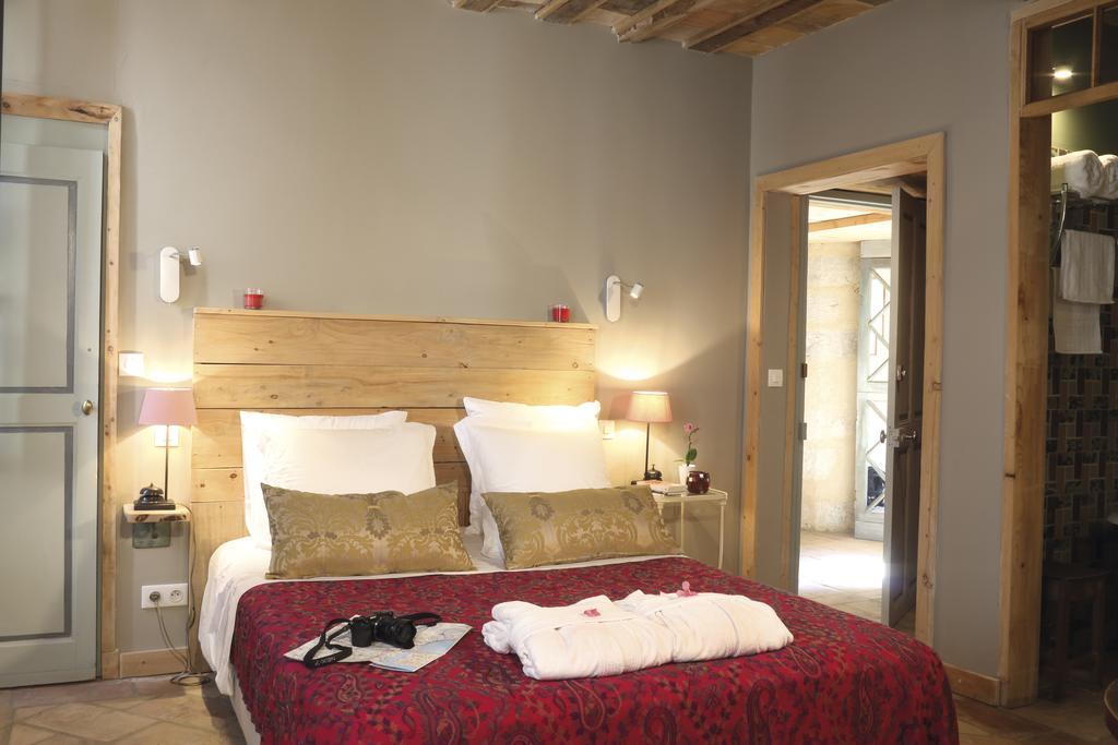 La Casa De Boulbon Bed and Breakfast Kamer foto